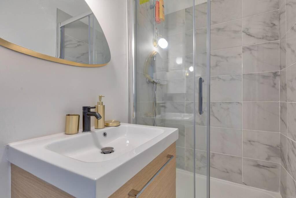 Roquette Charming Apartment Near Bastille - 6P Paris Exterior foto